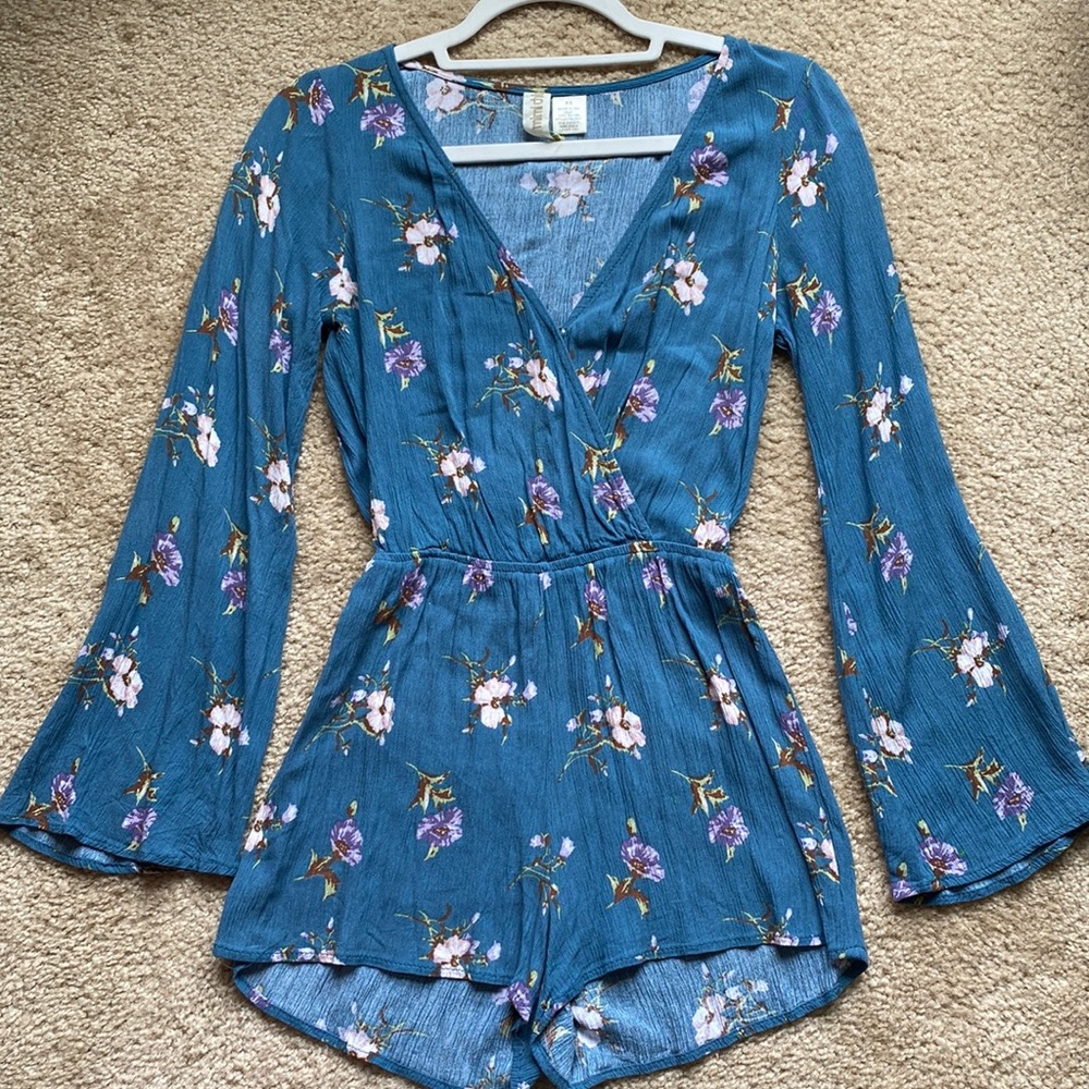 Very cute summer romper